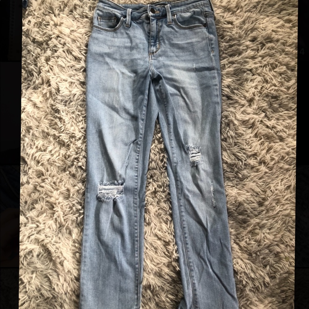 RUE 21 MOM JEANS 💙